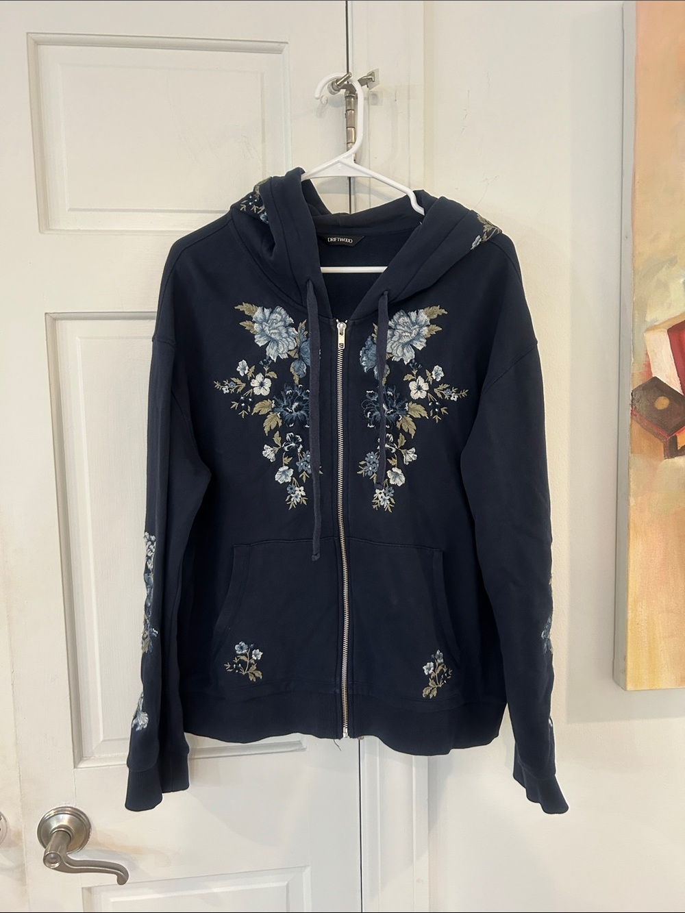 Driftwood XL Navy Hoodie Floral Embroidered EUC